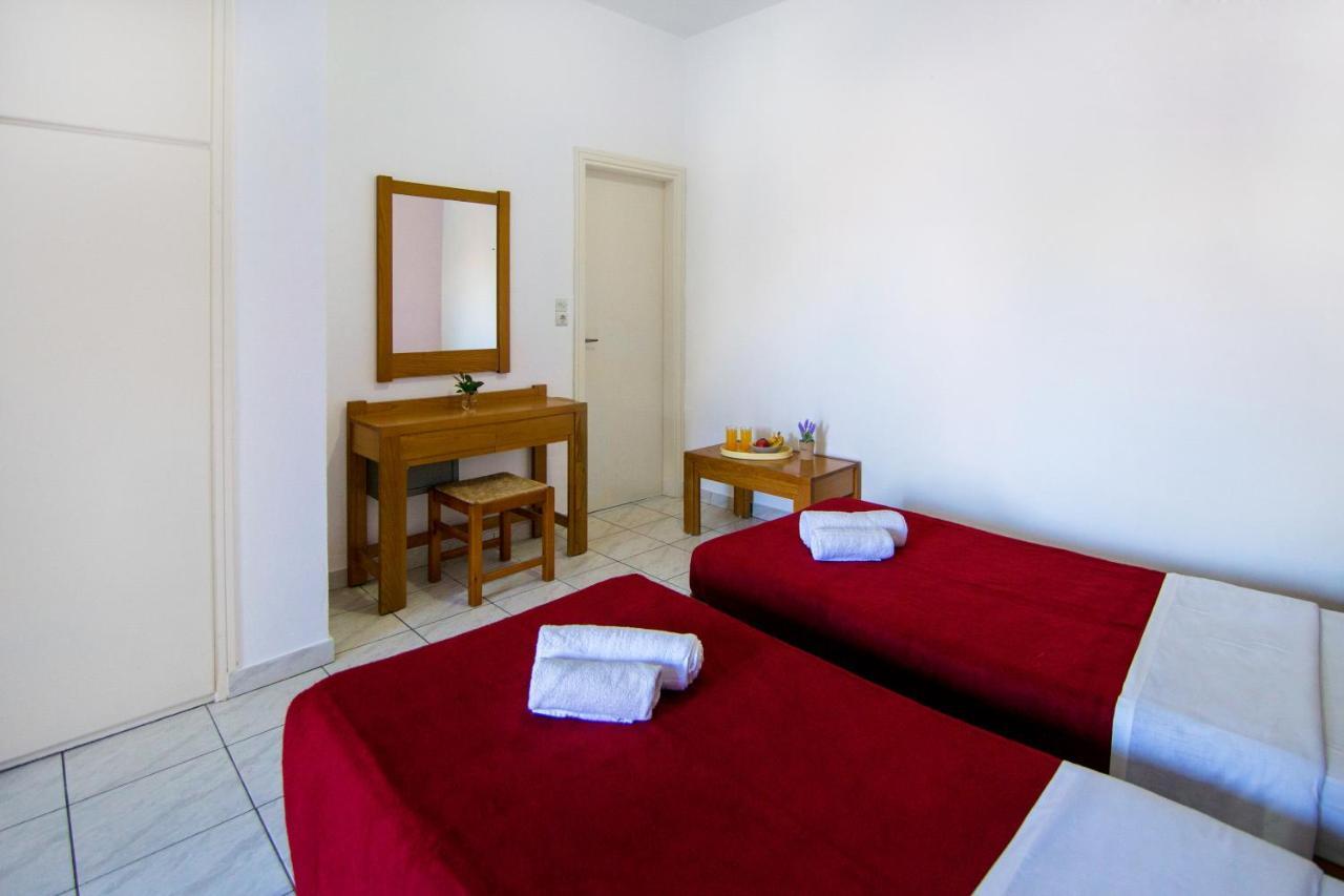 Aphrodite Studios & Apartment Bali  ภายนอก รูปภาพ